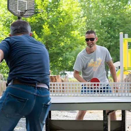 Bois 3 Domaine Les Epinettes Campingplatz Saint-Gervais (Vendee)